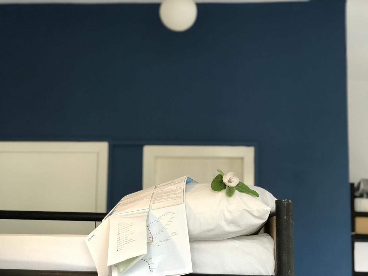 Destil Hostelティラナ エクステリア 写真
